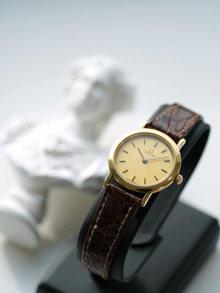 [중고] [O15][Omega] 오리지널 오메가 스트랩 포함 24mm 오메가 Ladies 드빌