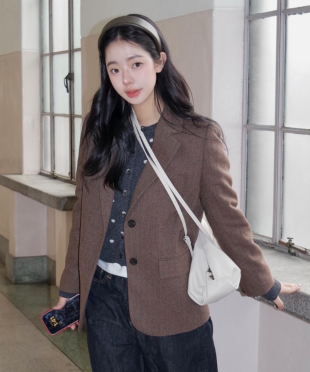 로엠 [유튜버 아가리어터 PICK] 테일러드 울 자켓_RMJKG11R99