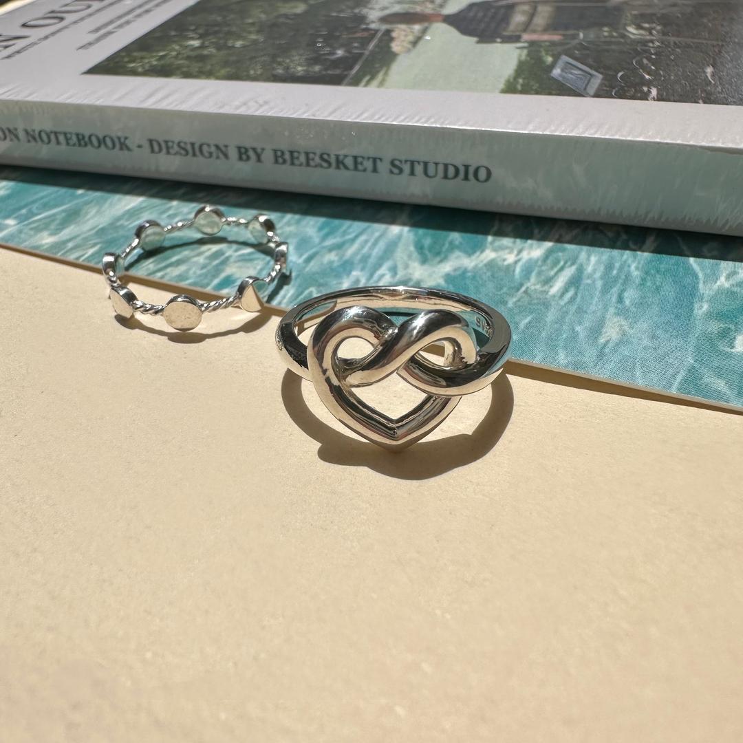 [무배]925실버 심플 하트 프레즐 꼬임 은반지