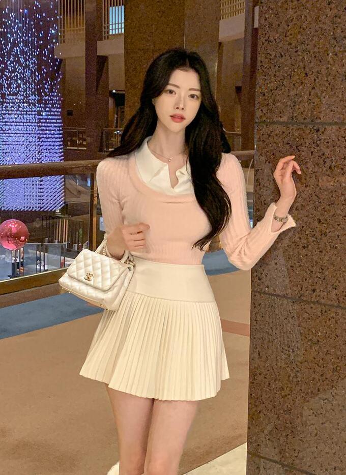 하이클래식 미보젤 배색 카라넥 유넥 골지 슬림 긴팔 앙고라 데일리 연말룩 크롭 니트