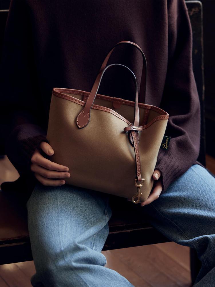 Brady CONDER MINI 브래디 콘더 미니 숄더백