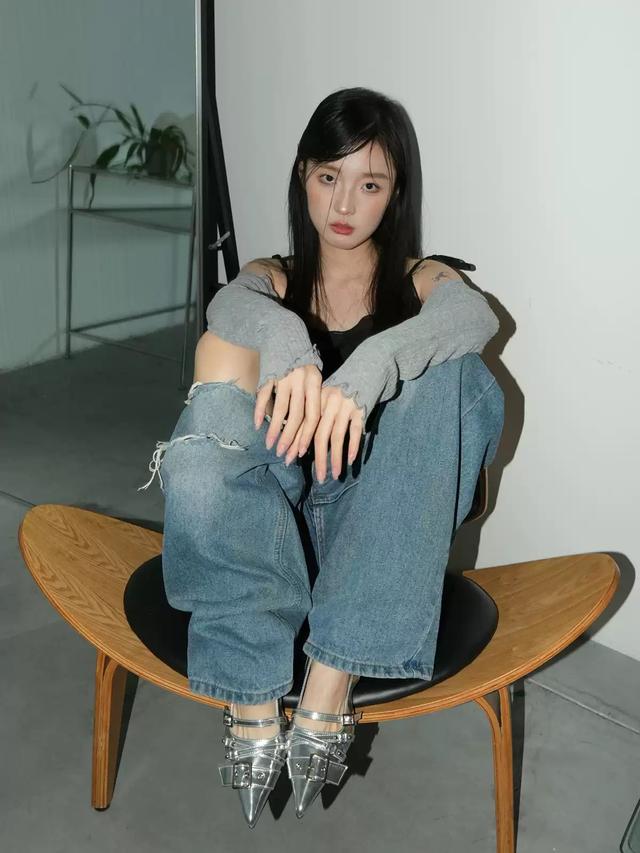 Mooreyu Belt Buckle Slip Back Shoes