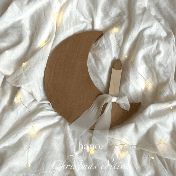 moon and candle