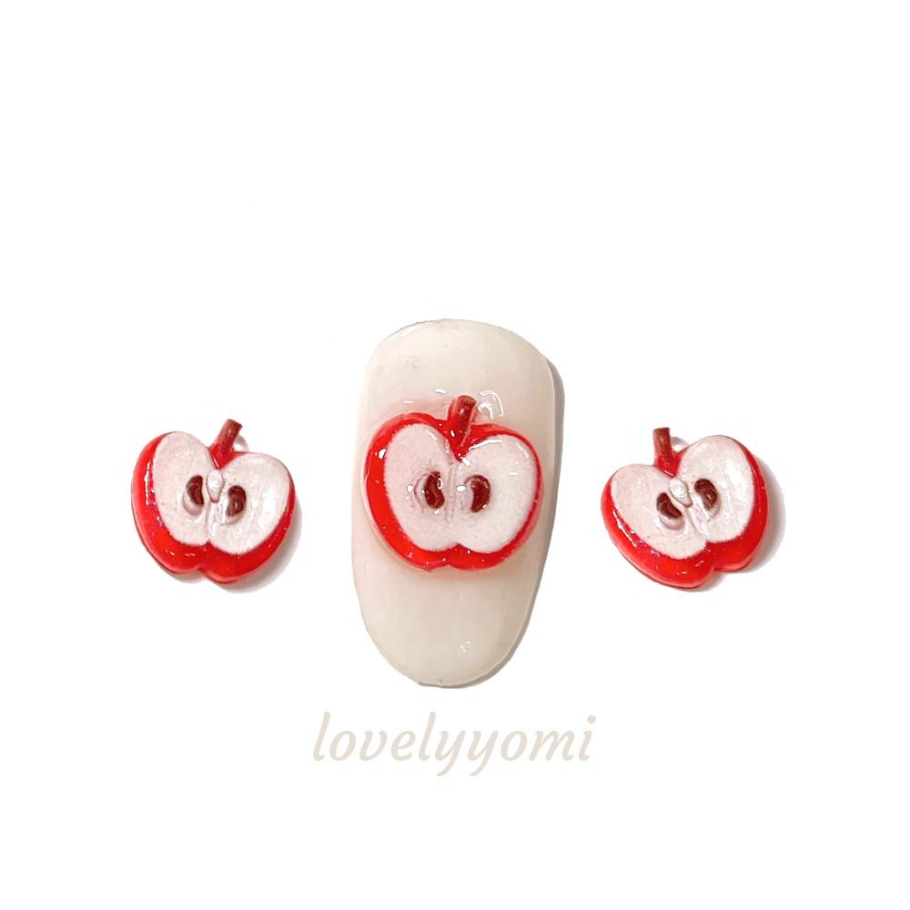 반절로 자른 사과네일파츠(3개입)