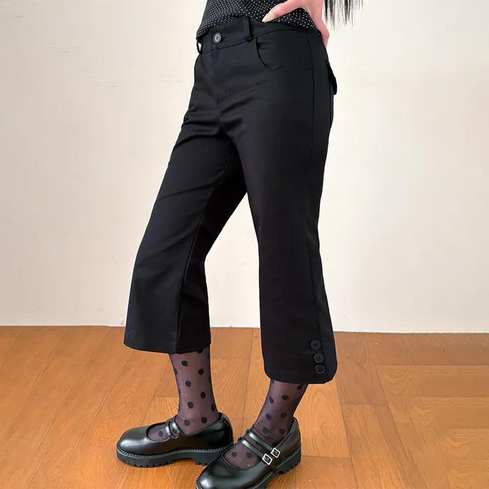 SNAP POINT CAPRI PANTS - BLACK