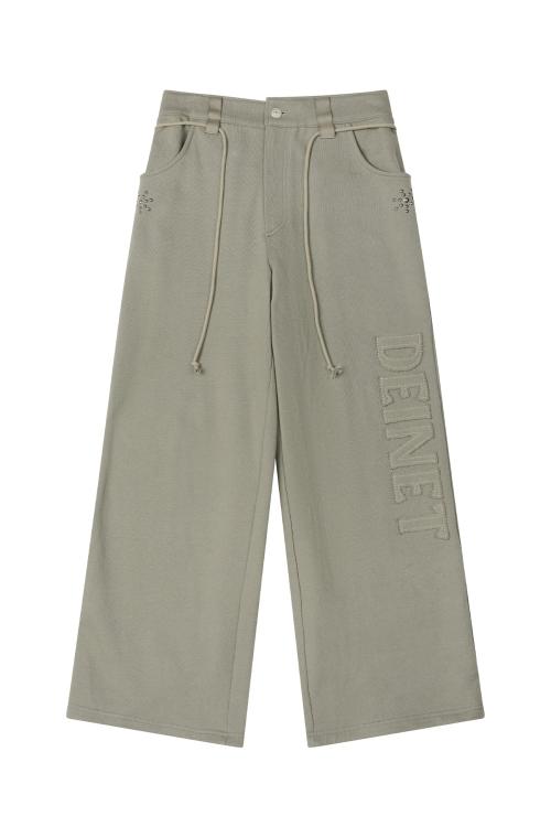 APPLIQUE STUD SWEAT PANTS IN KHAKI BEIGE