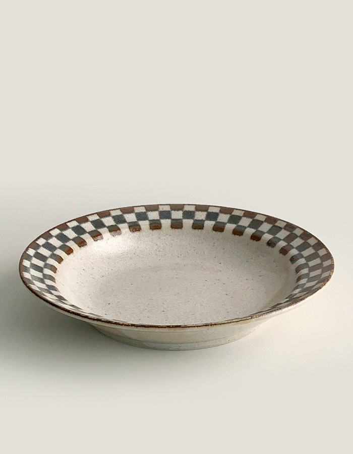 Brown Check Pasta Plate