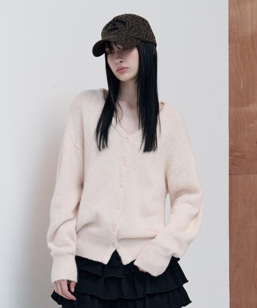 HAIRY V NECK LOOSE FIT CARDIGAN BABY PINK