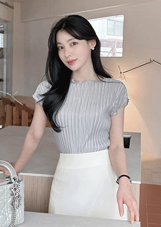 [하객룩/출근룩] 리즈 플리츠 반팔 블라우스