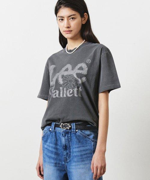 [FallettXLee] 피그먼트 플라워 로고 반팔티 차콜
