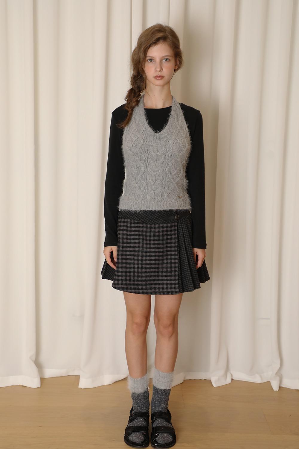 ARGYLE HALTERNECK KNIT TOP_CHARCOAL
