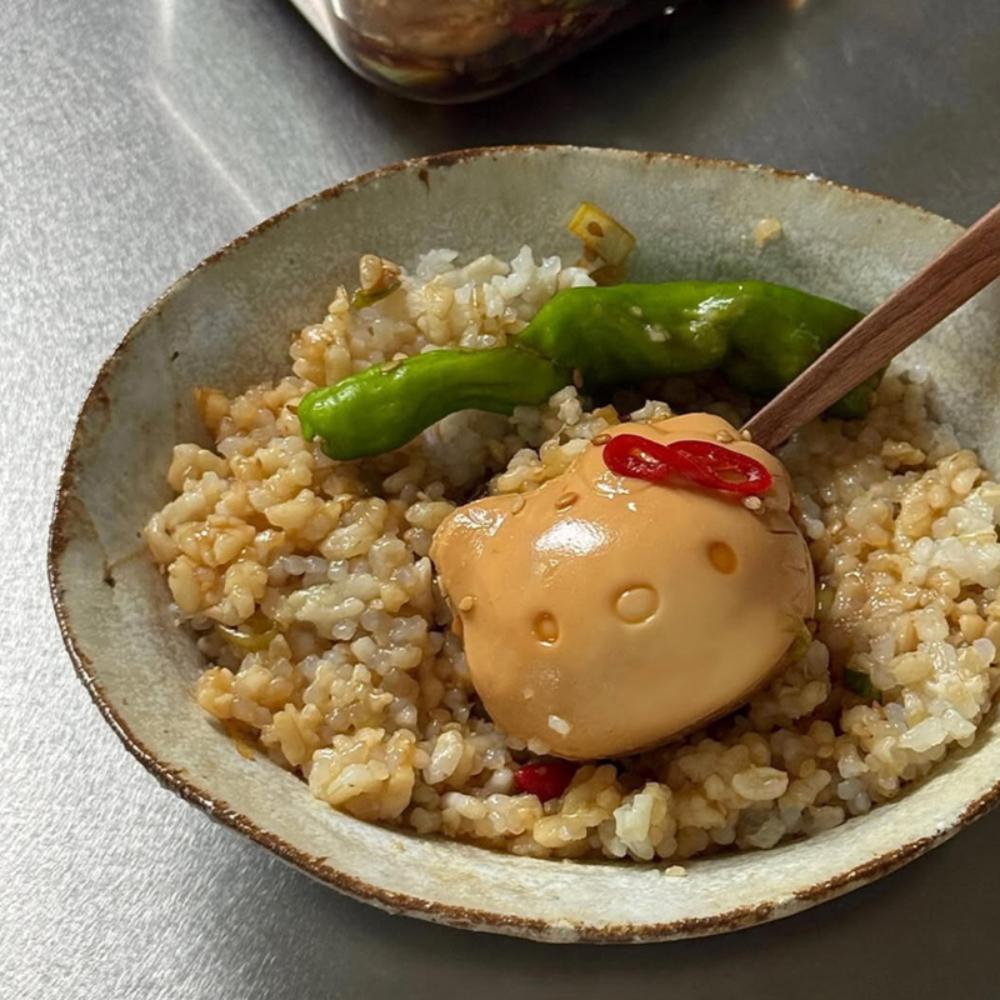 캐릭터 키티 모양 에그몰드