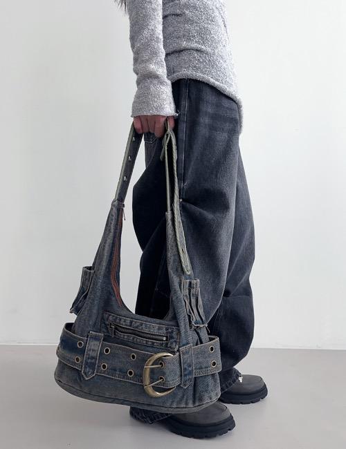 vintage big belt shoulder bag