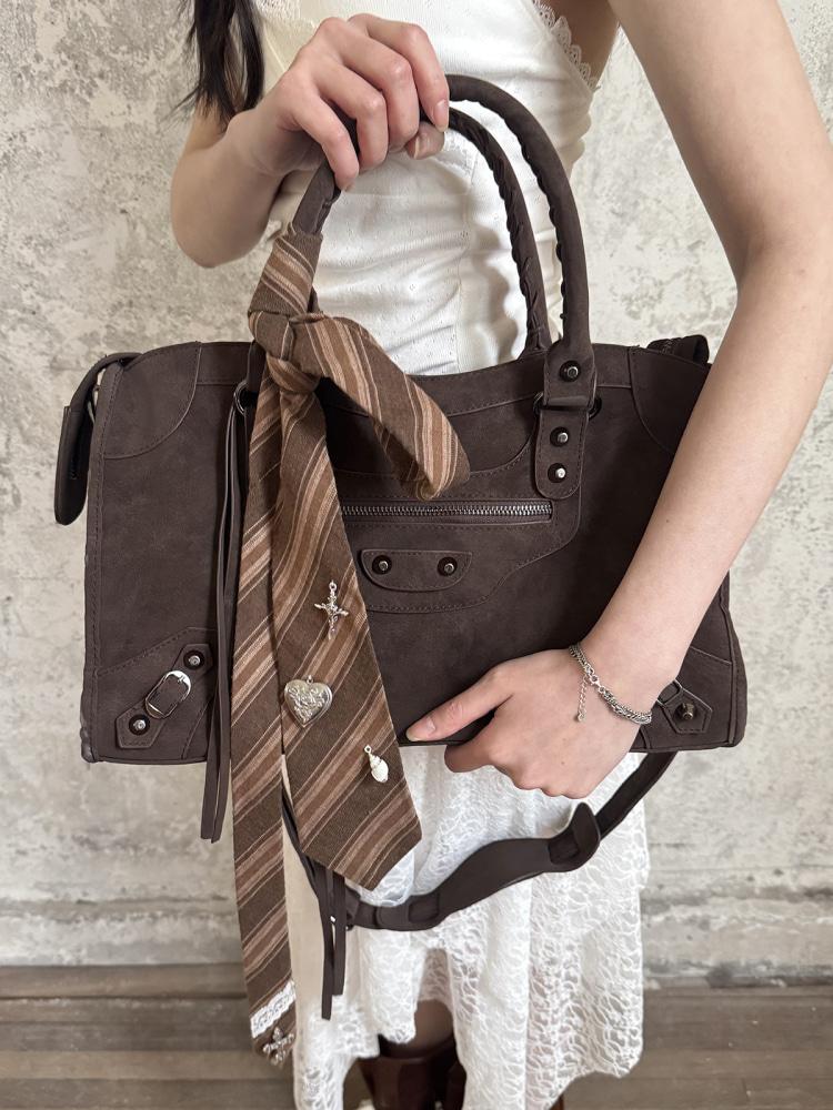 RidK Retro Brown Rivet Bag