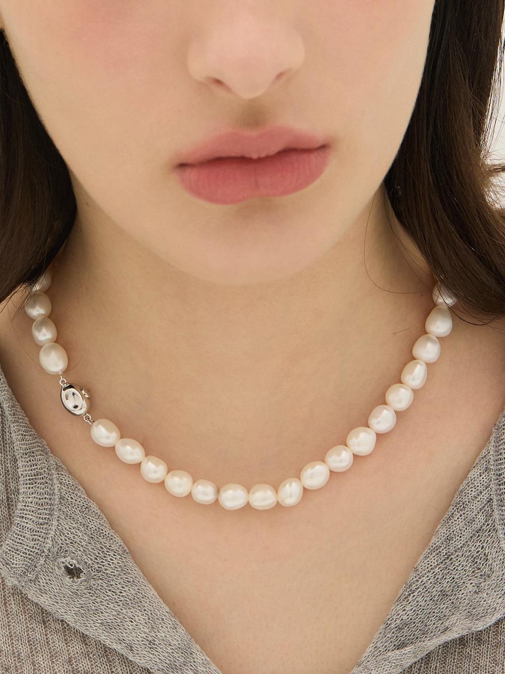 H에디션 실버(W) 스위트샤이니 담수 진주 목걸이 HL6N53608W9420