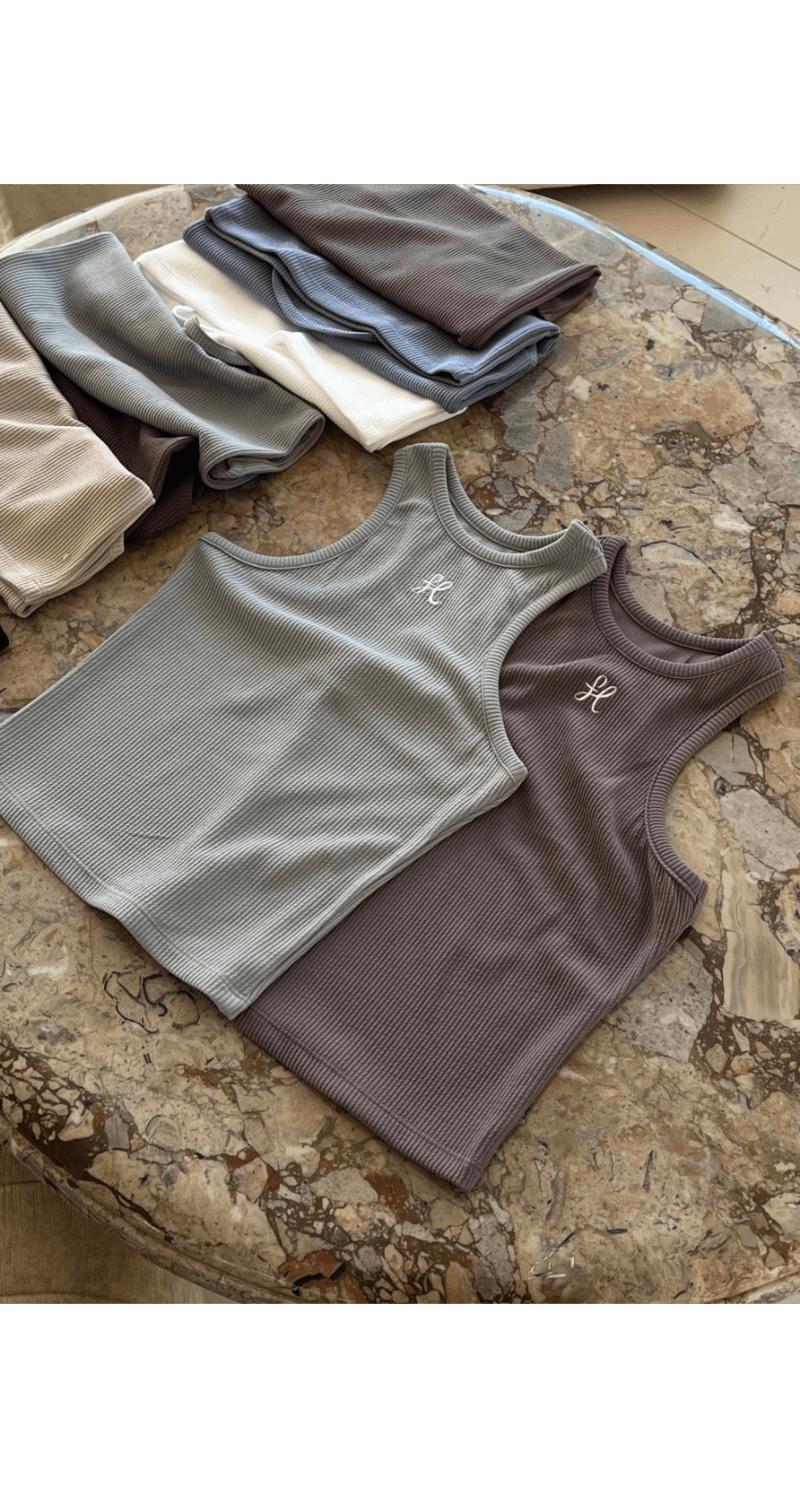 {자체제작} flomer sleeveless.