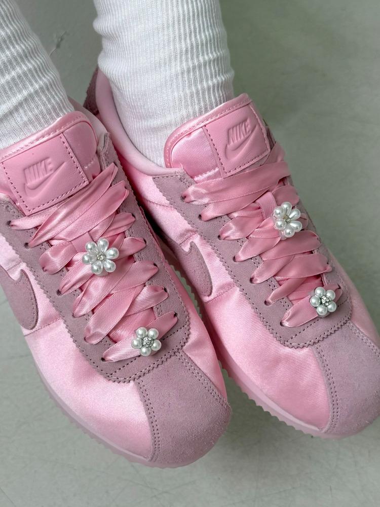 [2piece SET] petit pearl flower shoe charm 슈참, 지비츠