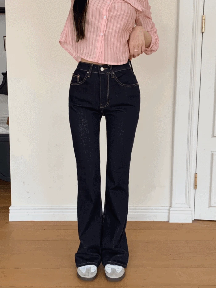 (가을신상/이염X) 페리 생지 논페이드 하이웨스트 스판 데님 부츠컷 팬츠