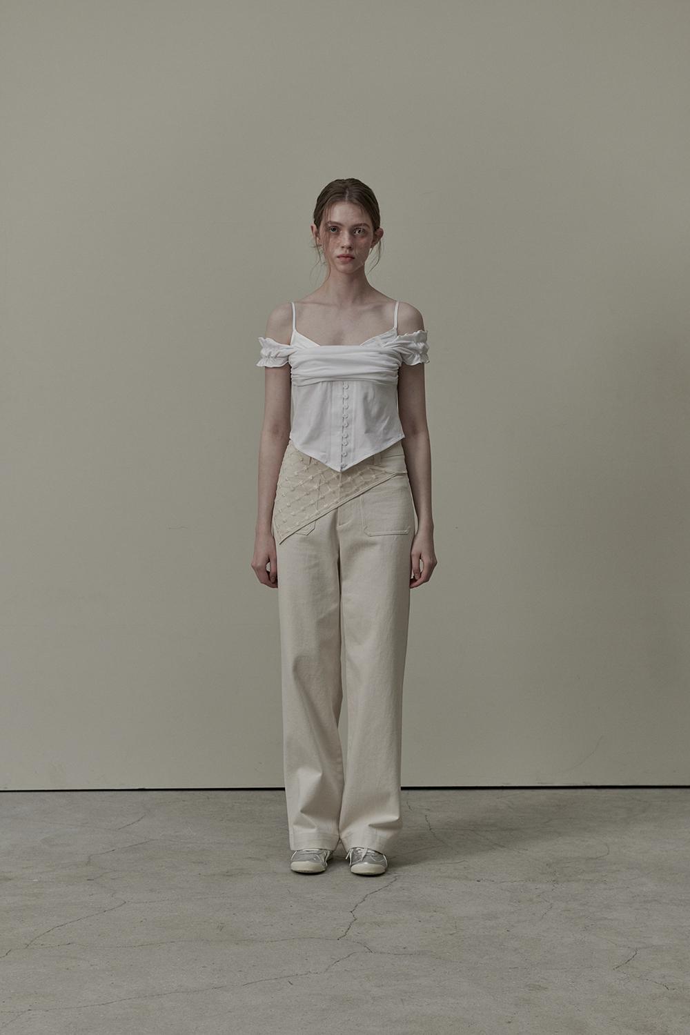 Ivy layered off-shoulder button t-shirt - White