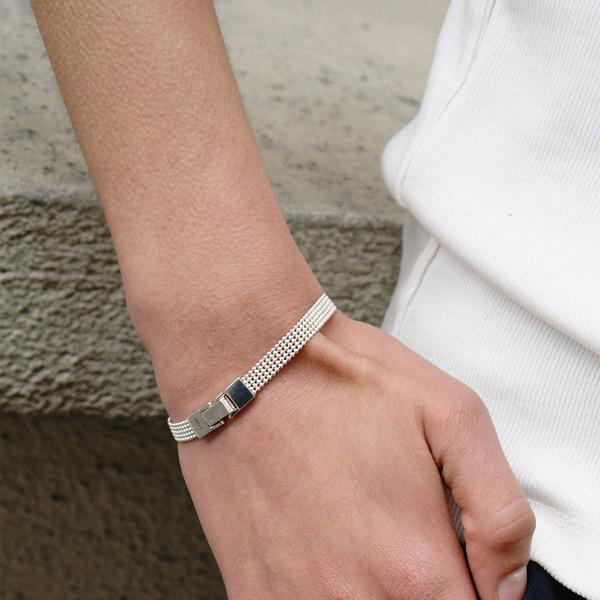 SILK BUCKLE BRACELET SILVER
