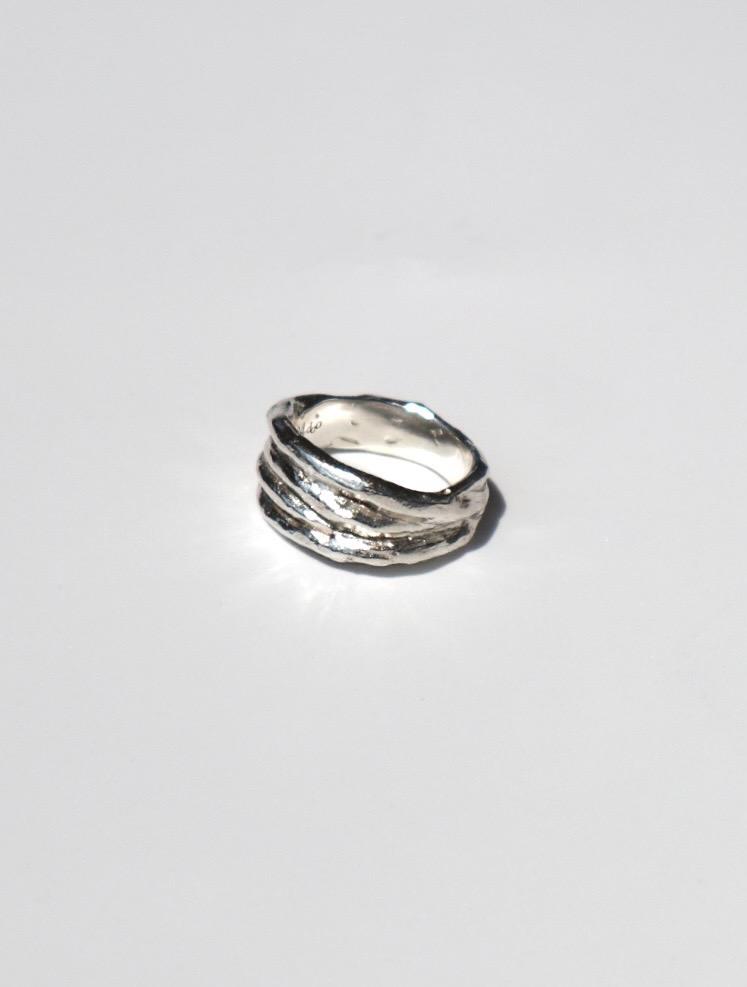 Quatro layered ring