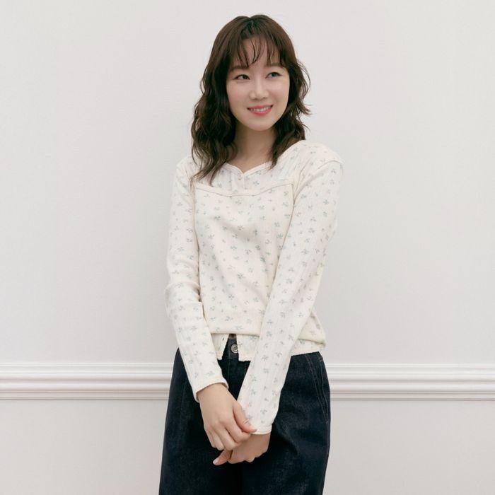 flower eyelet sleeveless cardigan set - ivory