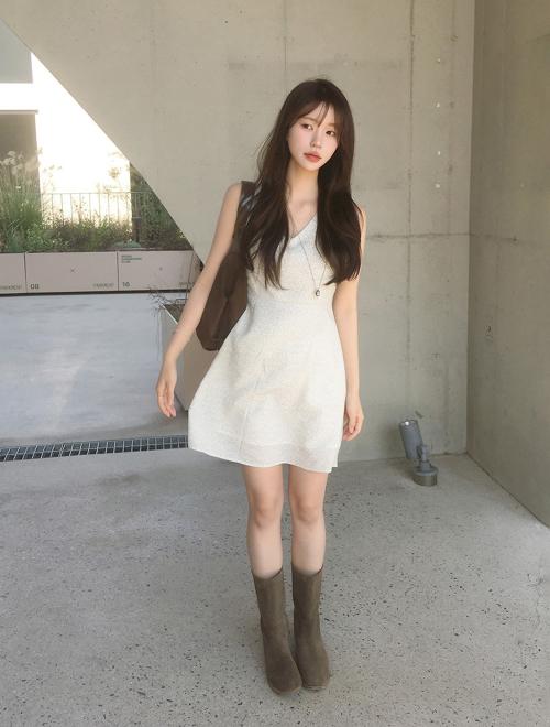 런드 잔플라워 플레어 원피스