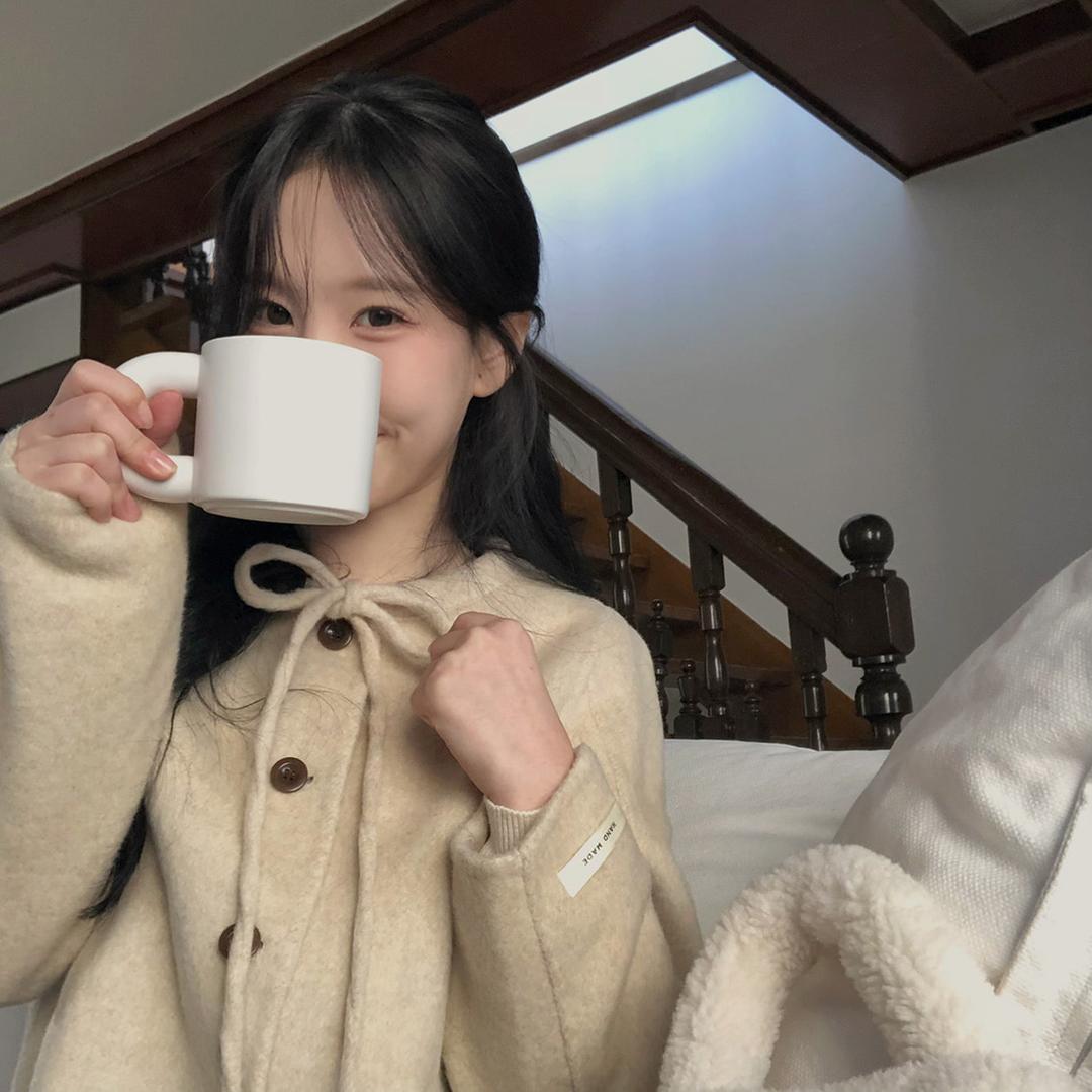 크림치즈마켓 [wool70%] 소피 리본 핸드메이트 숏코트 - jk