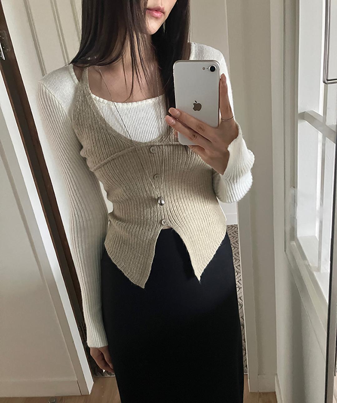 이즈카민 [무료배송]벨 리뉴 홀터 니트(3컬러)