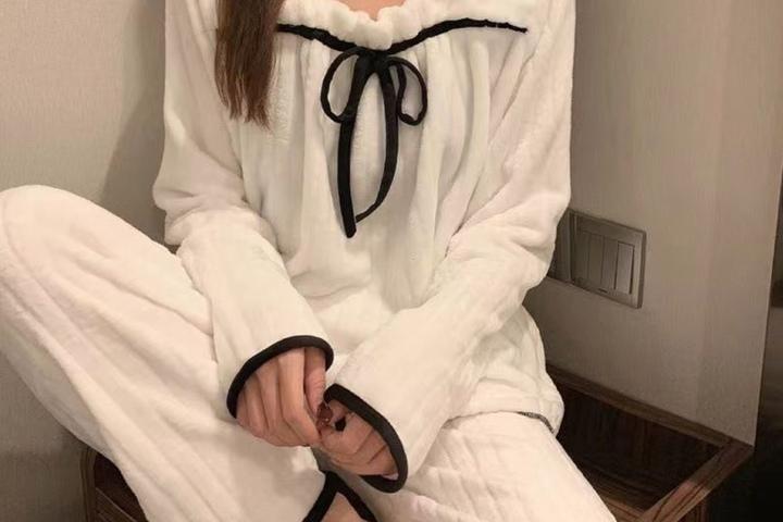 리본 프릴 극세사 수면 잠옷 파자마 홈웨어 여성 공주 레이스 기모 겨울 잠옷 세트