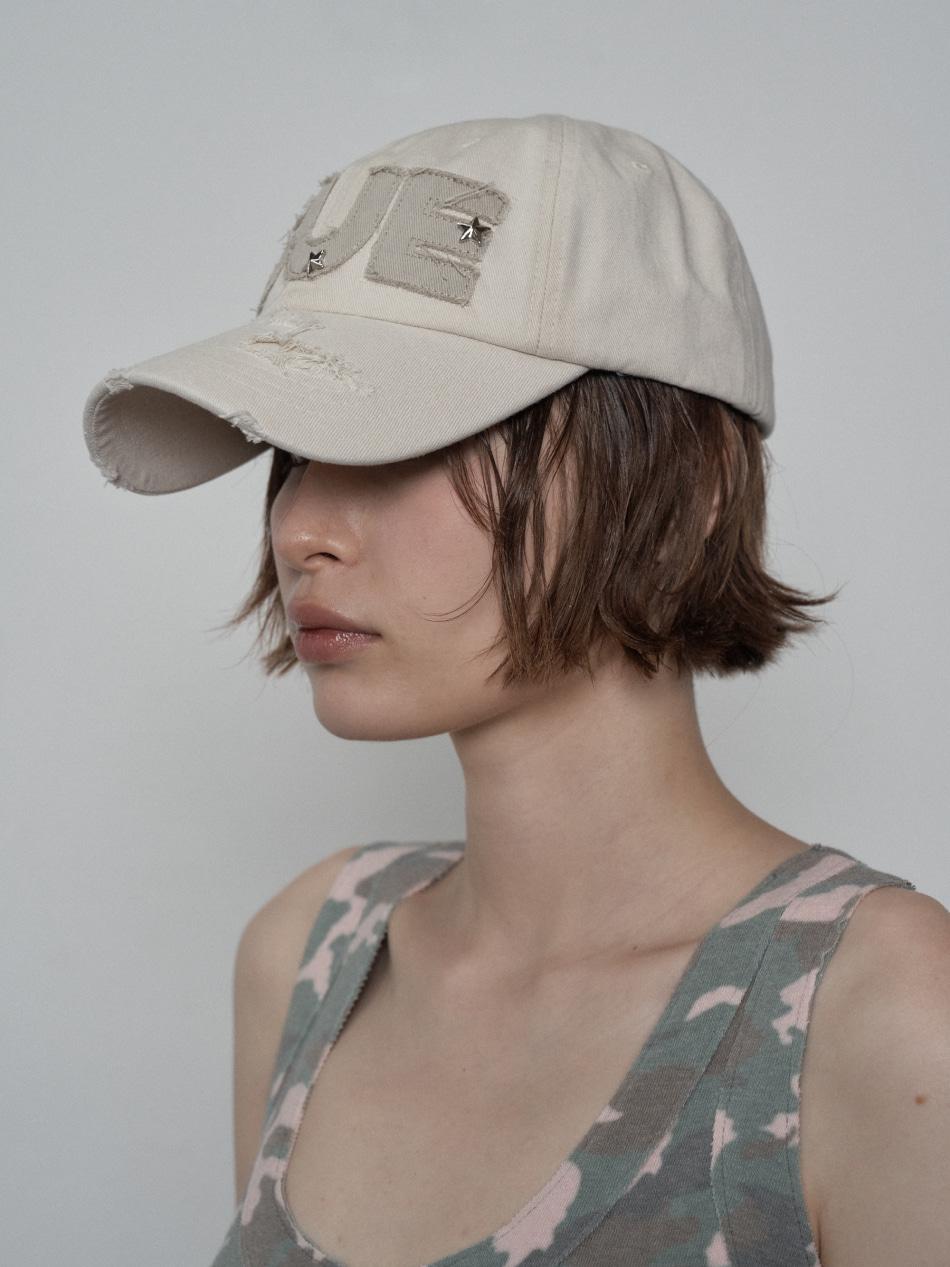 [6월17일 예약배송] SUE STAR BALL CAP / BEIGE