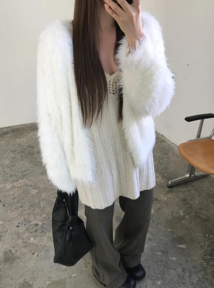 [그레이당일] 24FW 베리 퍼 가디건 여리핏 숄카라 퍼 털 가디건 연말룩 파티룩