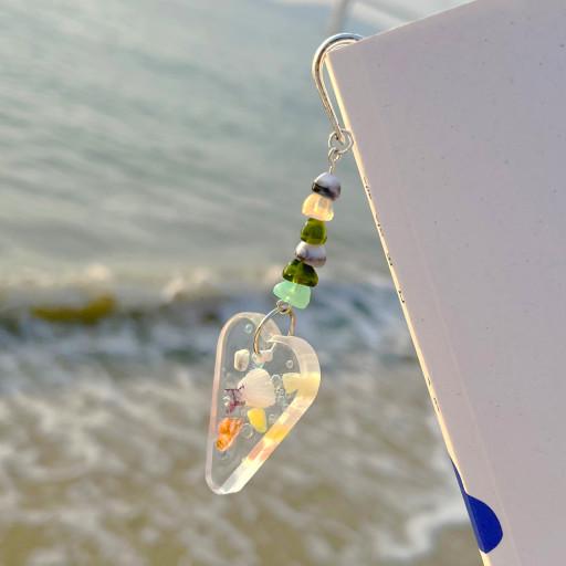 소설을 품은 바다 - 바다 원석 책갈피 조개 북마크