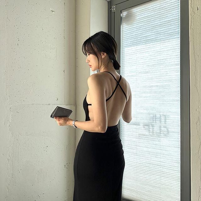 세일! 할인! [내장캡/슬림핏] 렉시 홀터넥 백리스 슬림핏 롱 원피스, 슬리브리스 ops, 비치원피스, 휴양지룩