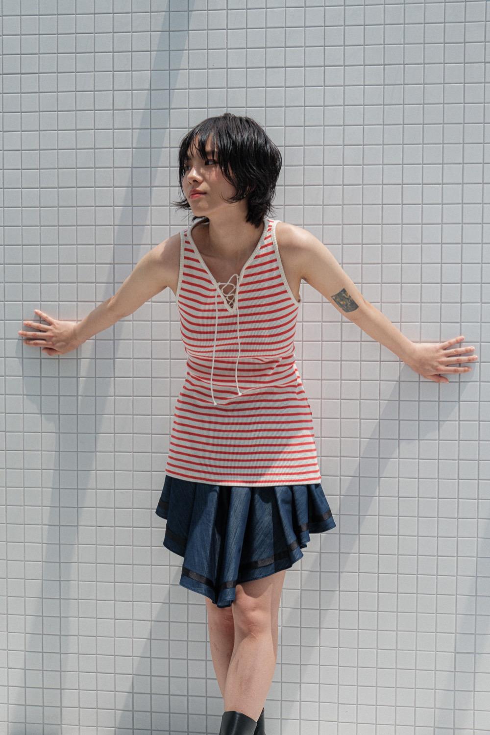 back split sleeveless (red stripe)