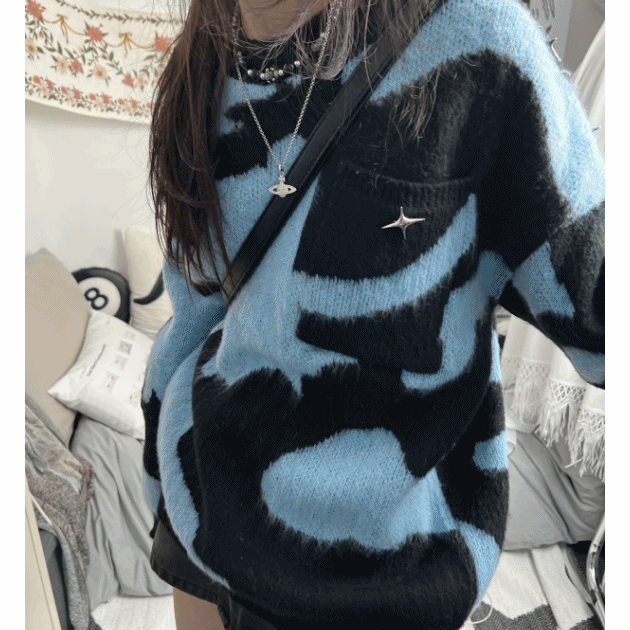 cow star loose knit