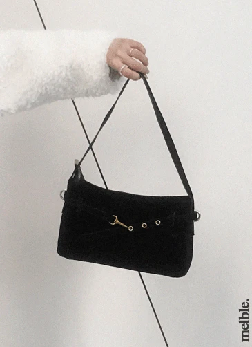 [ 고퀄리티🖤 ]니디 버클 스웨이드 미니백 숄더백 토트백 겨울가방 겨울토트백 스퀘어백 연말룩(카멜/브라운/블랙)