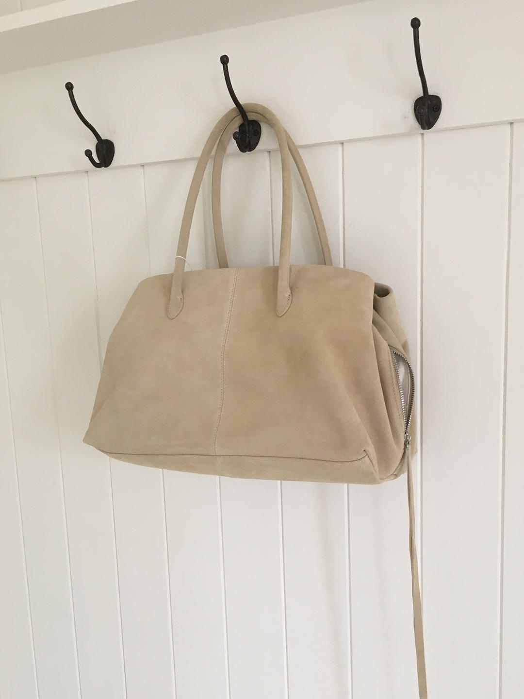 banana suede bag