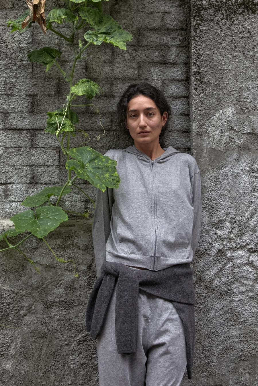 [008] lounge hoodie zipup