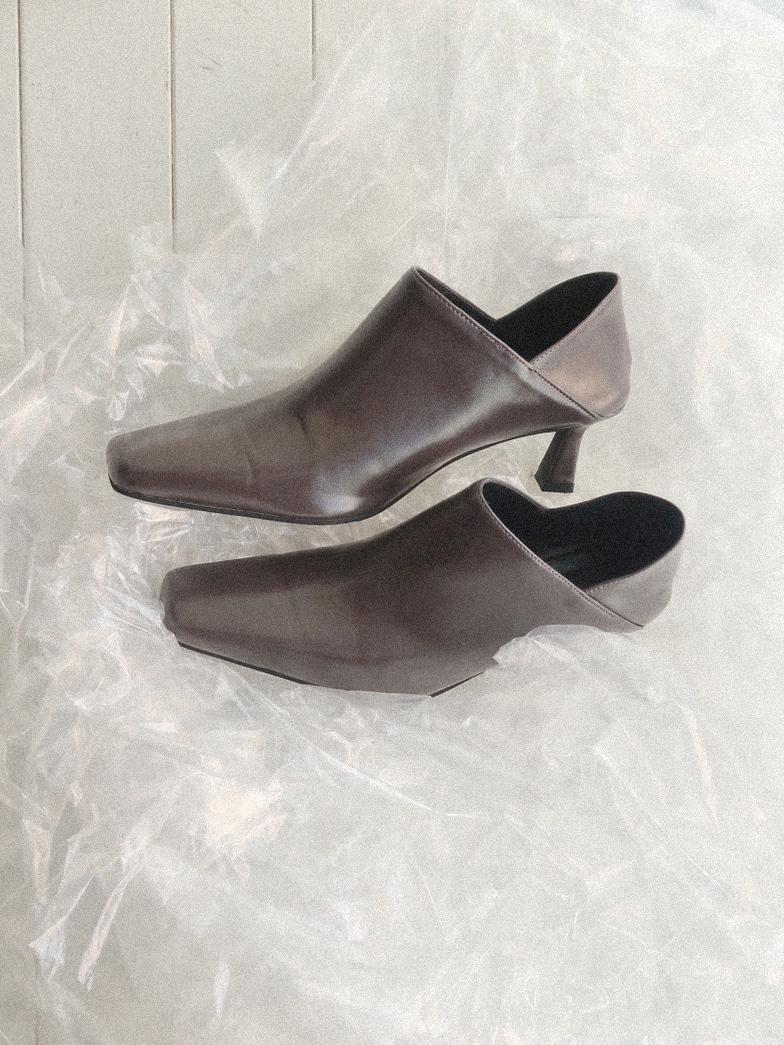 FOLDABLE STILETTO PUMPS