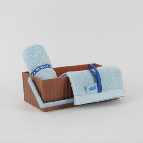 REMY-J PUDDING Hand Towel