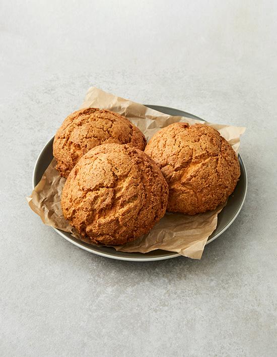 [우드앤브릭] 헤이즐넛 소보루빵(3개입)