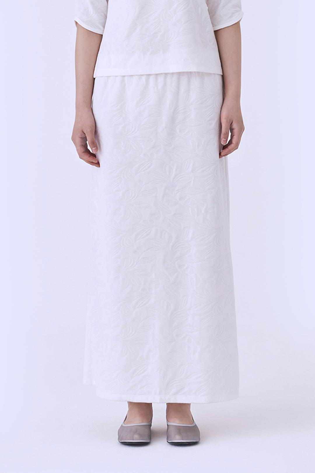 FLORAL JACQUARD MAXI SKIRT (WHITE)