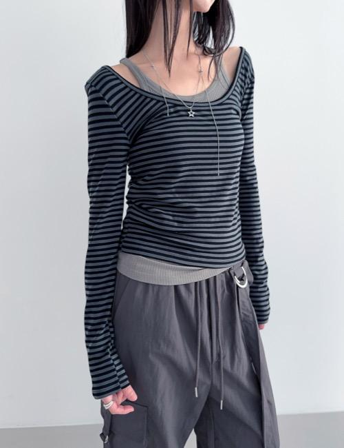 mini stripe deep u-neck tee