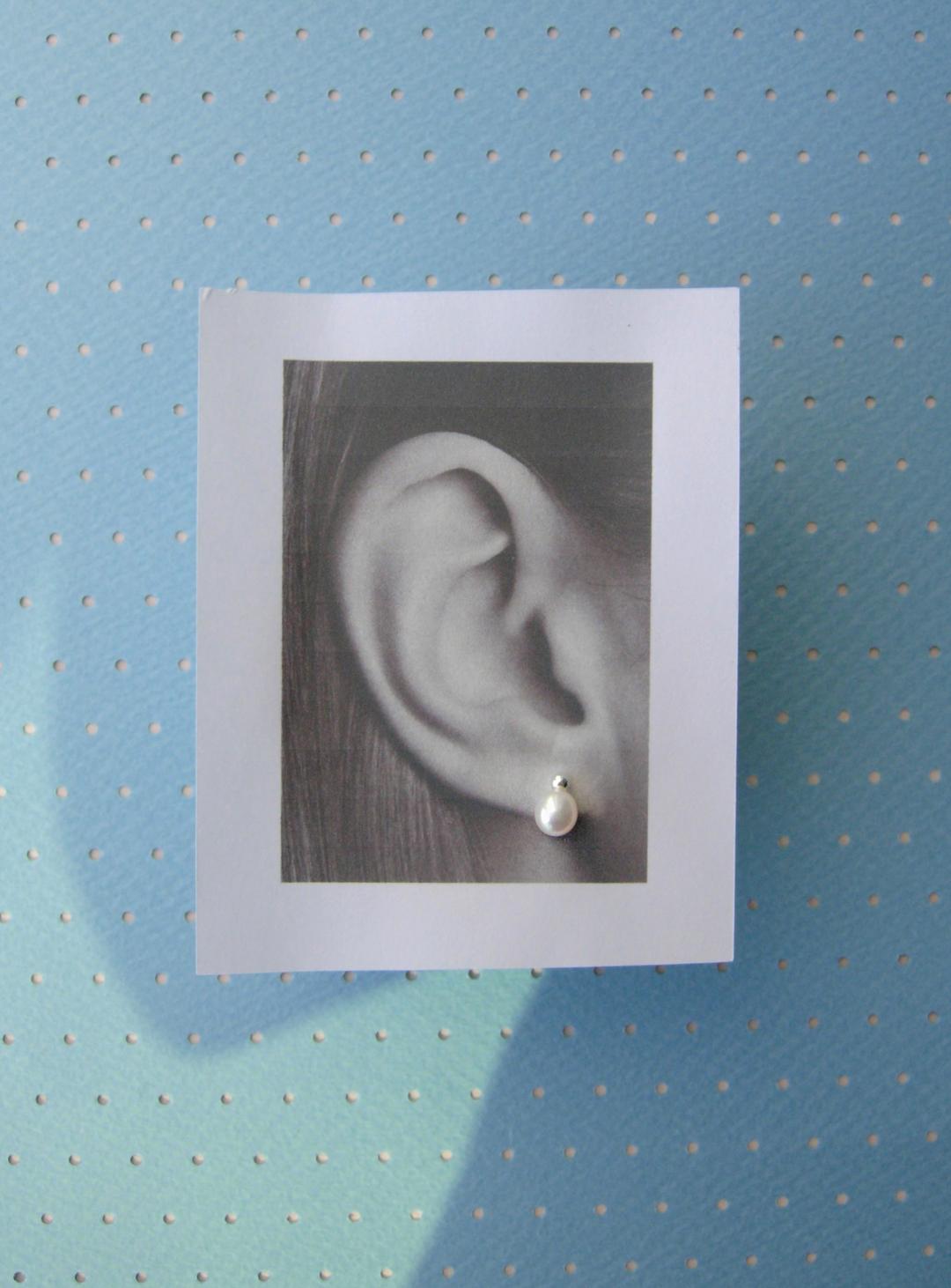 mother pearl earring
