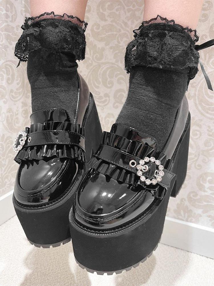 로지타 ROJITA 링 버클이 달린 에나멜 프릴 로퍼 신발 양산형 지뢰계