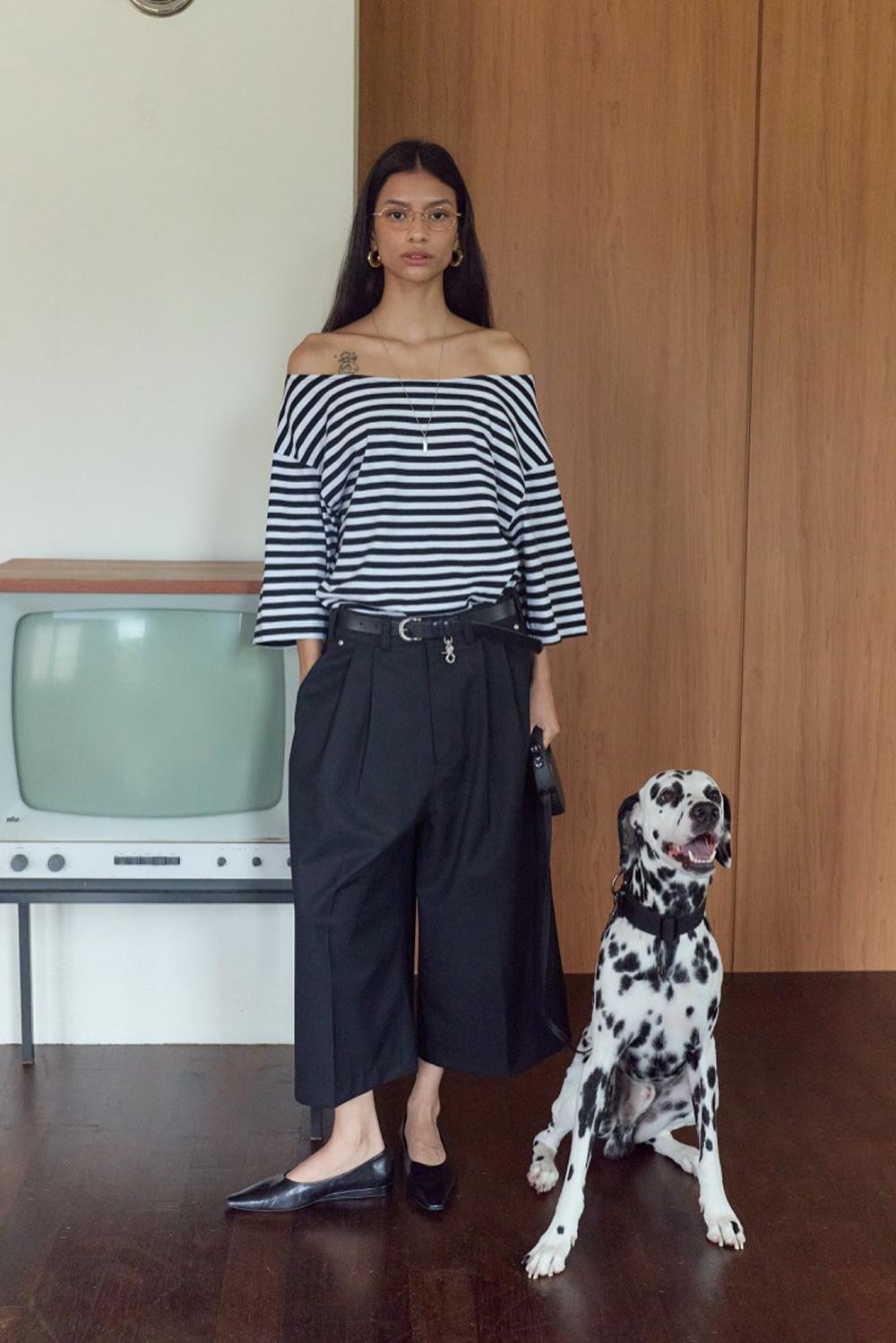 Bermonds Tuck Wide Pants / Black