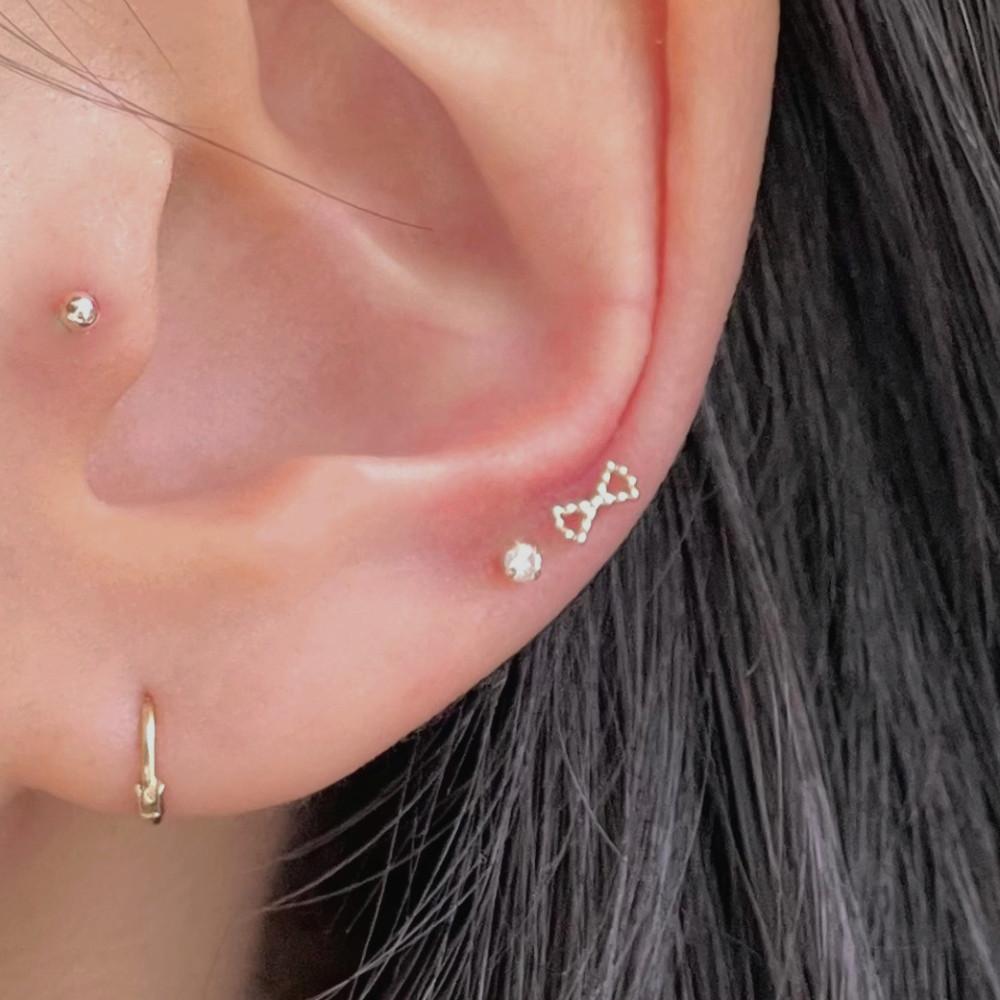 [르앙] 14k 미니 리본 피어싱 / 서브용 금 귀걸이 아웃컨츠 귓바퀴