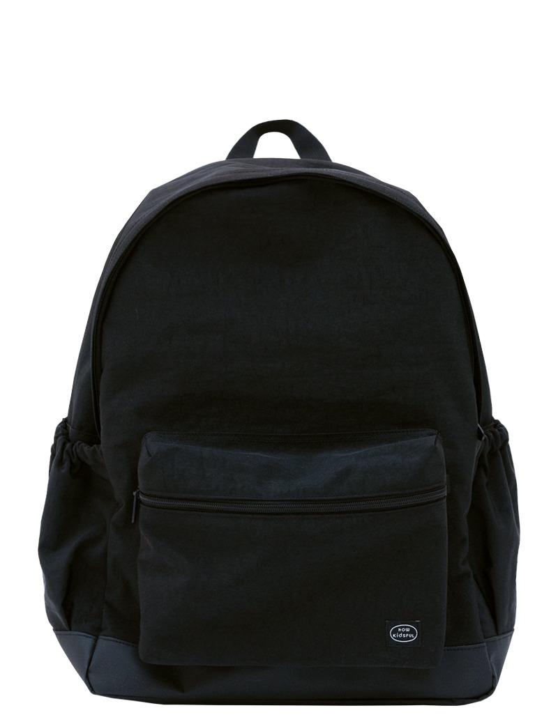 CLASSIC BACKPACK (BLACK)