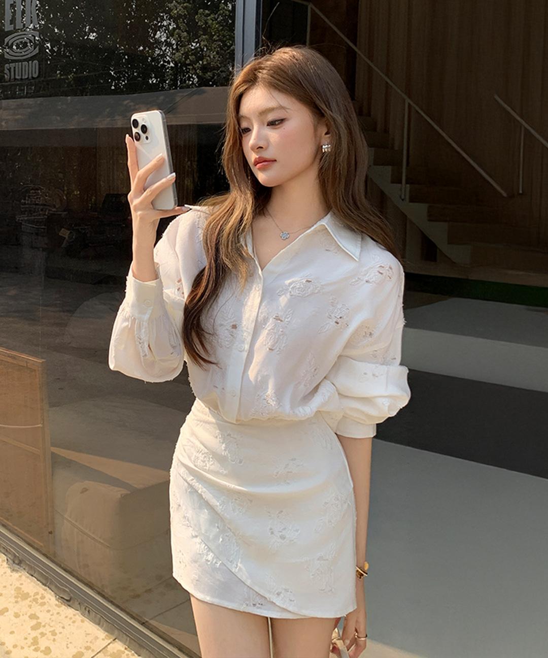 로스트체리 [고급미&고퀄][속바지OK] 젬마 레이스 꽃무늬 자수 셔츠 랩 미니 원피스